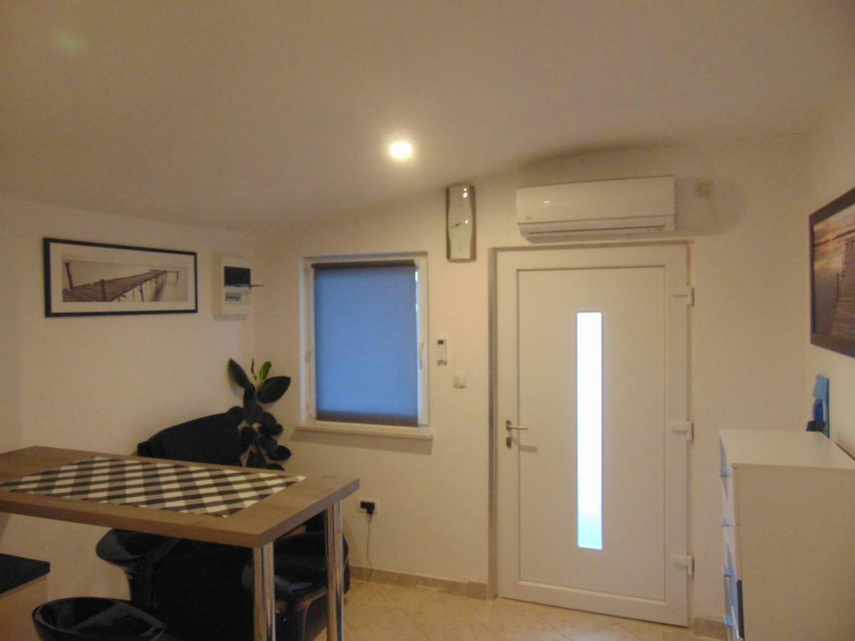 Guest House Kozala Рийека Екстериор снимка